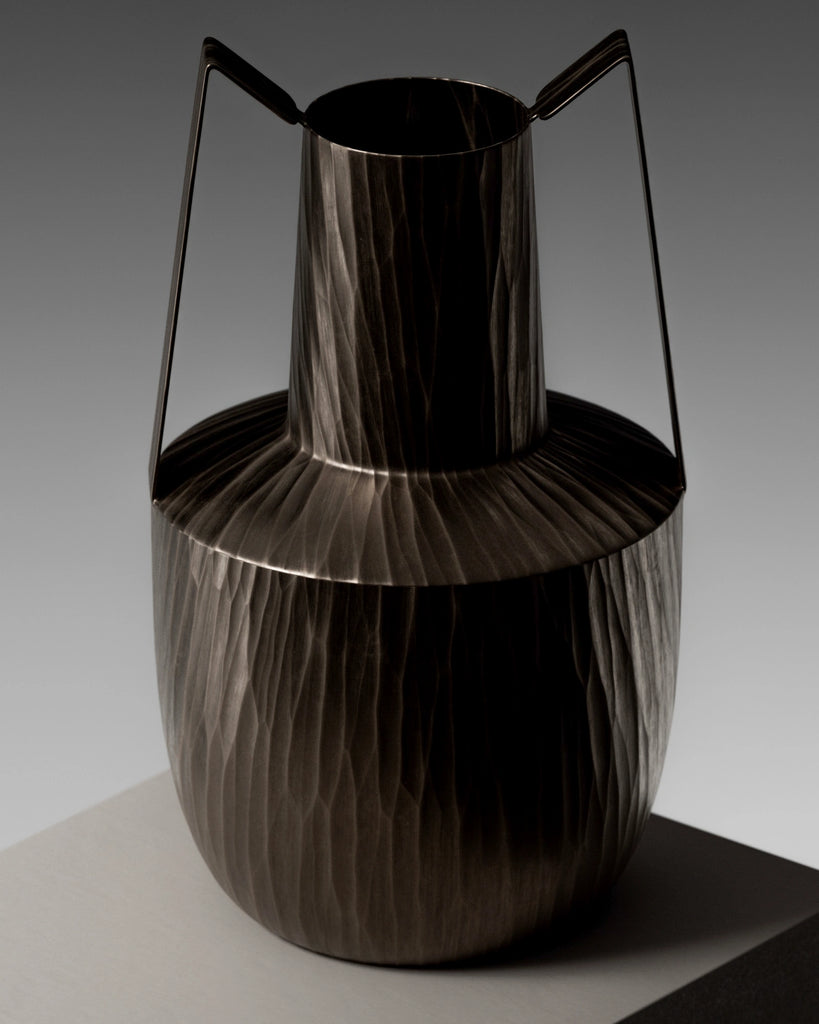 Chisel Hammered Bronze Metal PBR Texture - Example Scene Visualization | Superellipse