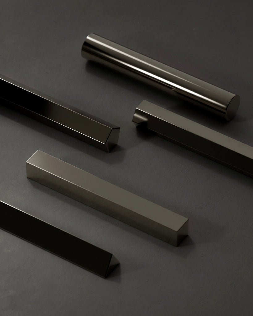 Polished Platinum Metal PBR Texture - Example Scene Visualization | Superellipse