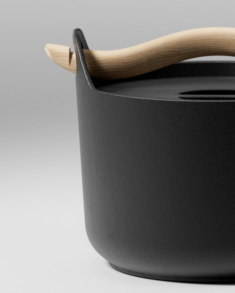 Treated Cast Iron Metal PBR Texture - Example Scene Visualization | Superellipse