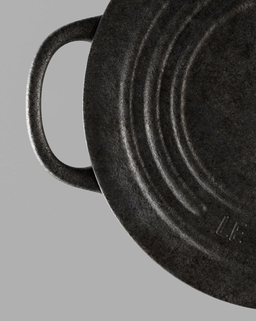 Rustic Industrial Cast Iron Metal 02 PBR Texture - Example Scene Visualization | Superellipse