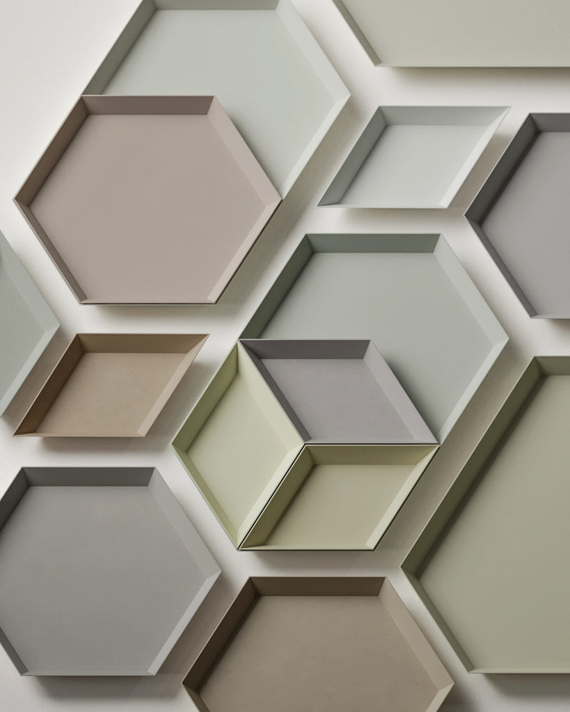 Dove Grey Smudged Plastic PBR Texture - Example Scene Visualization | Superellipse