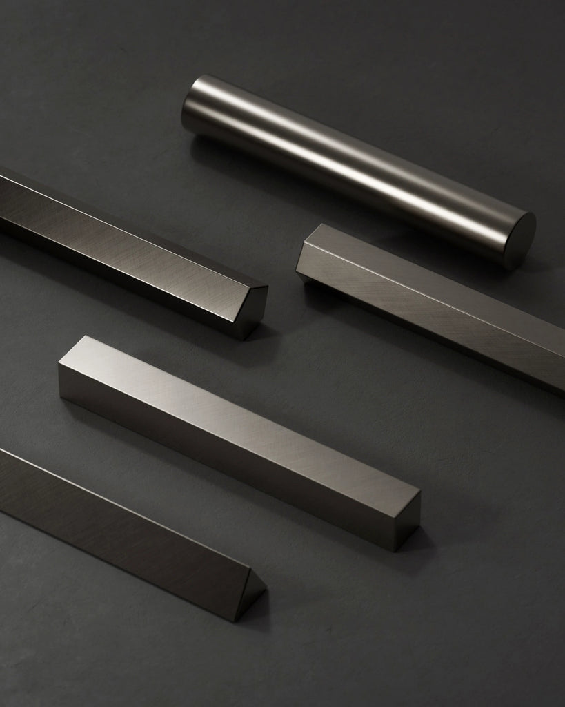 Fine Crosshatch Brushed Titanium Metal PBR Texture - Example Scene Visualization | Superellipse