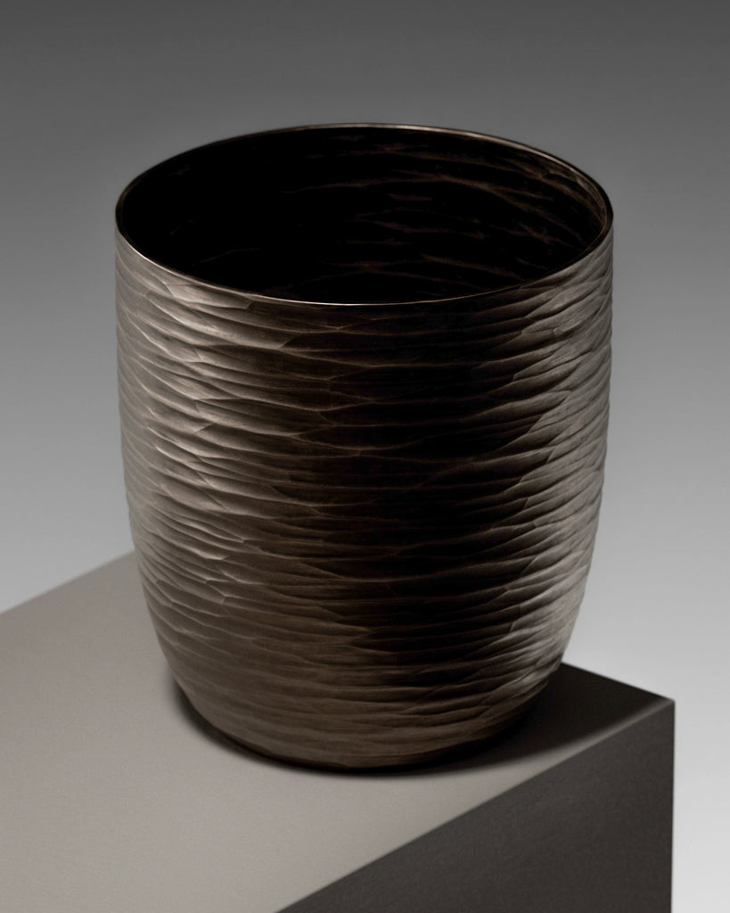 Chisel Hammered Bronze Metal PBR Texture - Example Scene Visualization | Superellipse