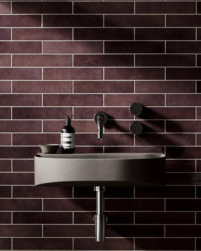 Hoxton Burgundy Brickbond Tile PBR Texture - Example Scene Visualization | Superellipse