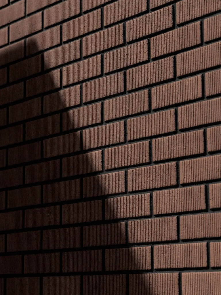 Old Mill Red Grooved Brick Running Bond PBR Texture - Example Scene Visualization | Superellipse