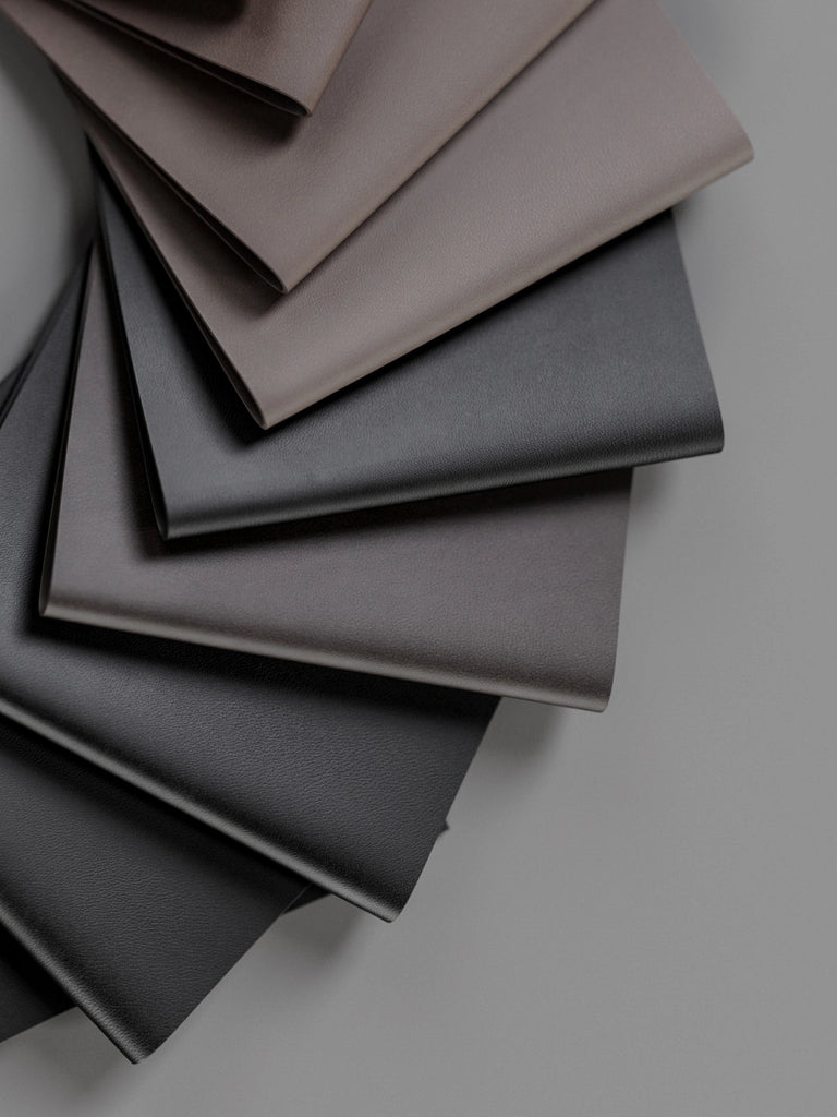 Semi Aniline Top Grain Leather Antique Brown PBR Texture - Example Scene Visualization | Superellipse