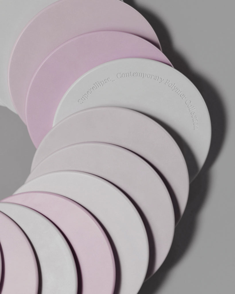 Off White Smudged Plastic PBR Texture - Example Scene Visualization | Superellipse