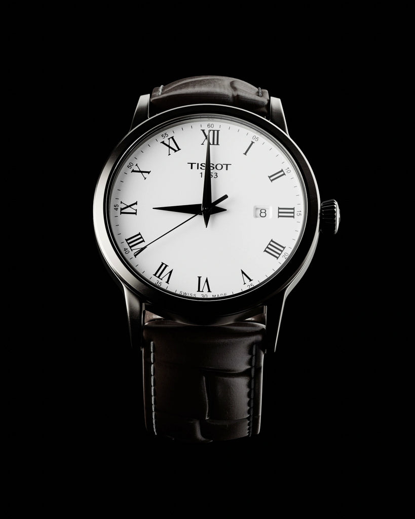 Polished Iron Metal PBR Texture - Example Scene Visualization | Superellipse