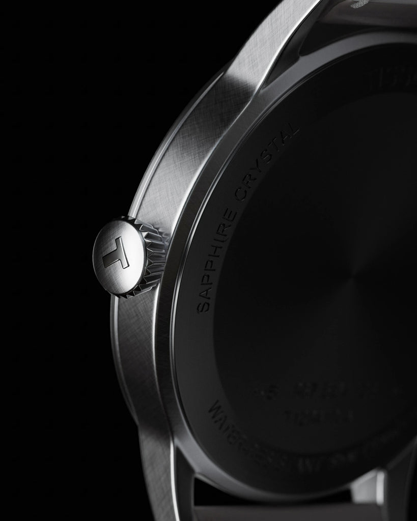 Fine Crosshatch Brushed Aluminium Metal PBR Texture - Example Scene Visualization | Superellipse