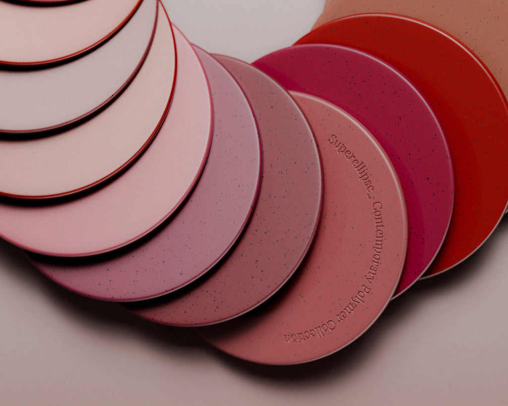 Dark Speckled Winery Red Plastic PBR Texture - Example Scene Visualization | Superellipse