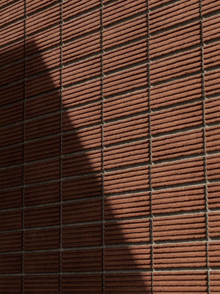 Long Grooved Red Clay Brick Stack Bond PBR Texture - Example Scene Visualization | Superellipse