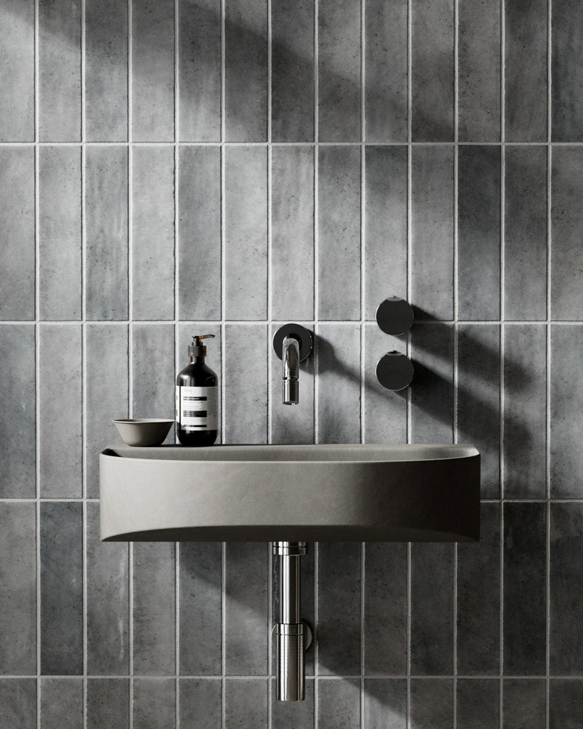 Hoxton Arctic Grey Stacked Tile PBR Texture - Example Scene Visualization | Superellipse