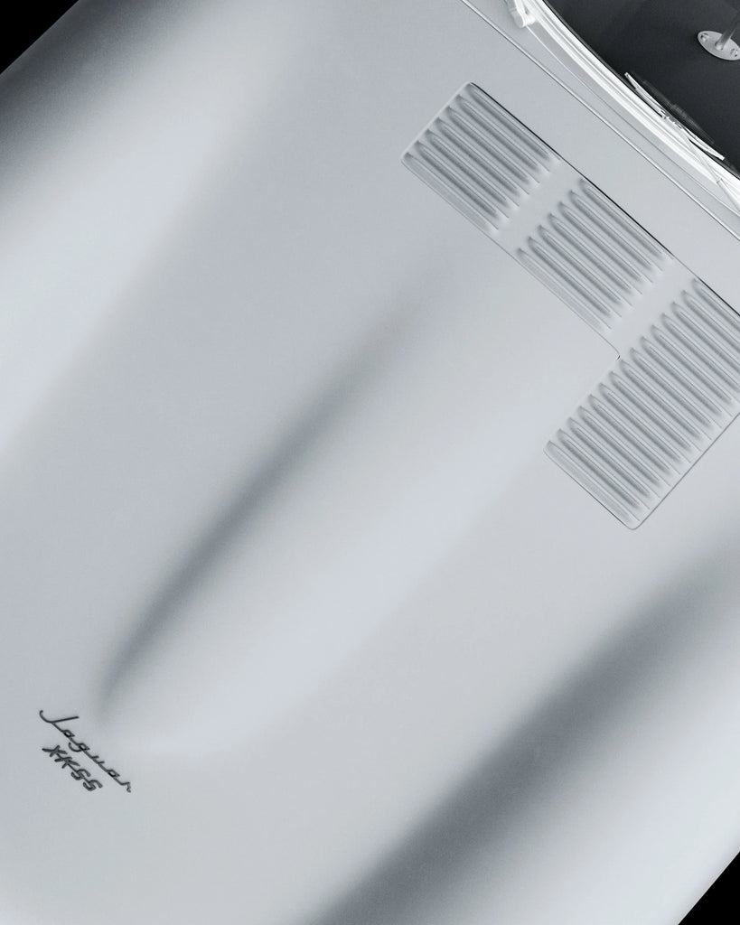 Alpine White Metallic Satin Paint PBR Texture - Example Scene Visualization | Superellipse