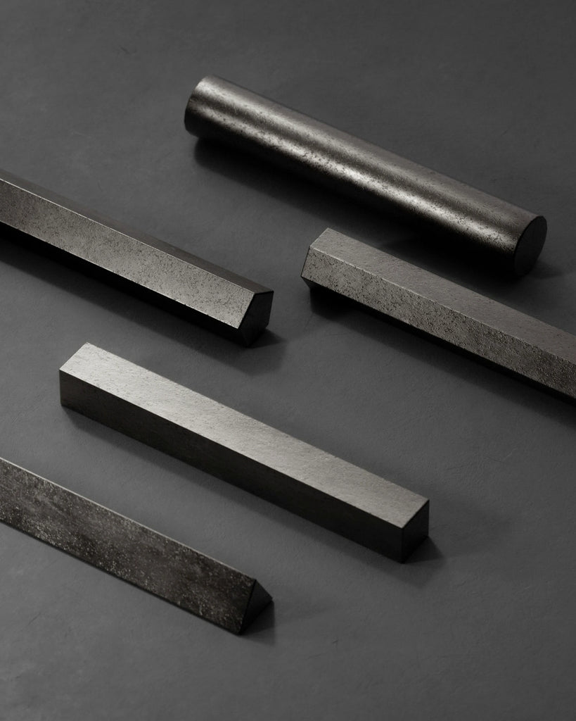 Aged Cast Steel Metal PBR Texture - Example Scene Visualization | Superellipse