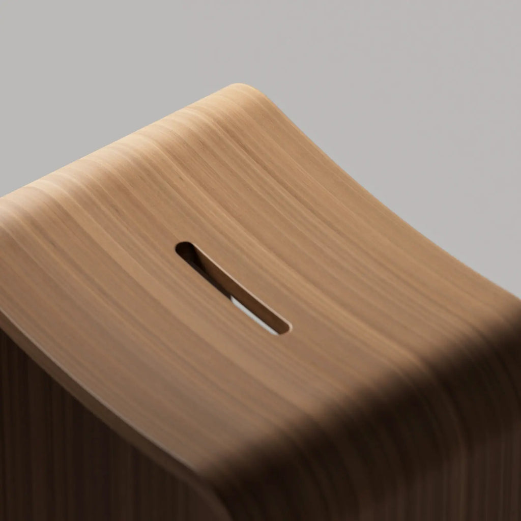 Walnut Rift Sawn Veneer Oiled Finish PBR Texture - Example Scene Visualization | Superellipse