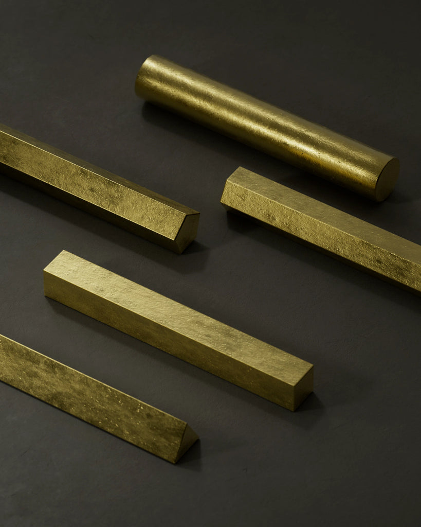 Textured Unfinished Cast Brass Metal PBR Texture - Example Scene Visualization | Superellipse