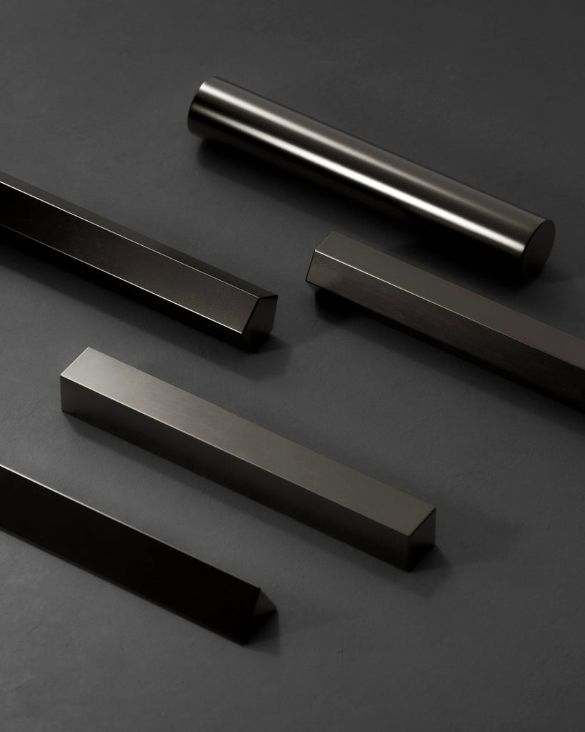 Polished Iron Metal PBR Texture - Example Scene Visualization | Superellipse