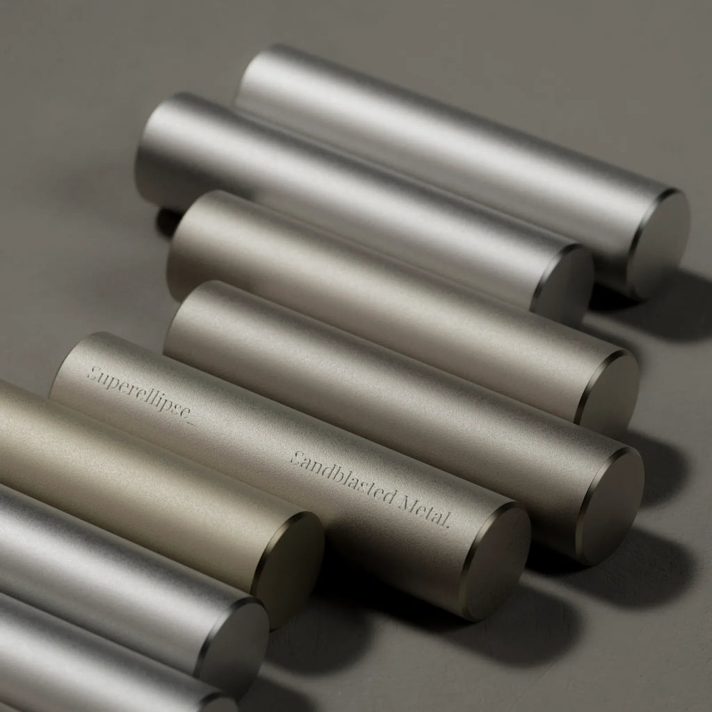 Sandblasted Matte Platinum Metal PBR Texture - Example Scene Visualization | Superellipse