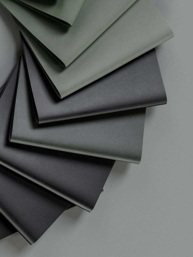 Semi Aniline Top Grain Leather Green PBR Texture - Example Scene Visualization | Superellipse