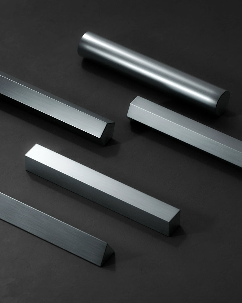 Buffed Linear Brushed Zinc Metal PBR Texture - Example Scene Visualization | Superellipse