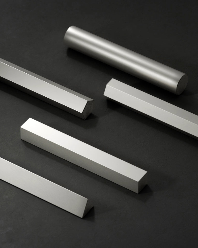 Rough Brushed Silver Metal PBR Texture - Example Scene Visualization | Superellipse