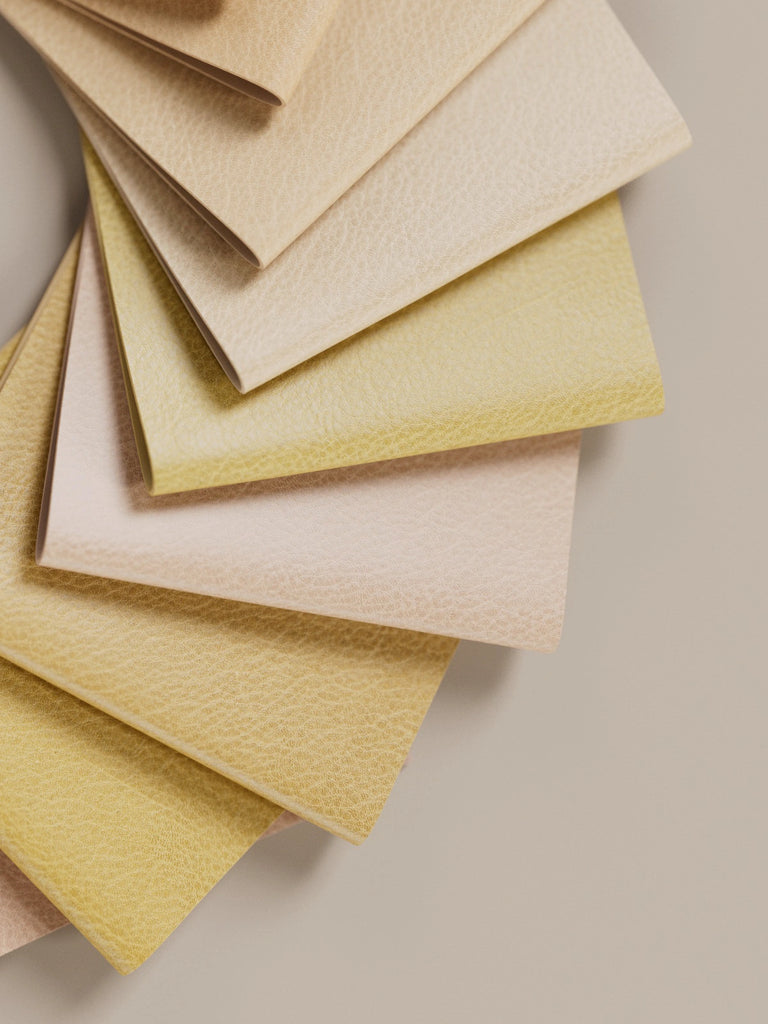 Brulee Pebbled Full Grain Leather PBR Texture - Example Scene Visualization | Superellipse