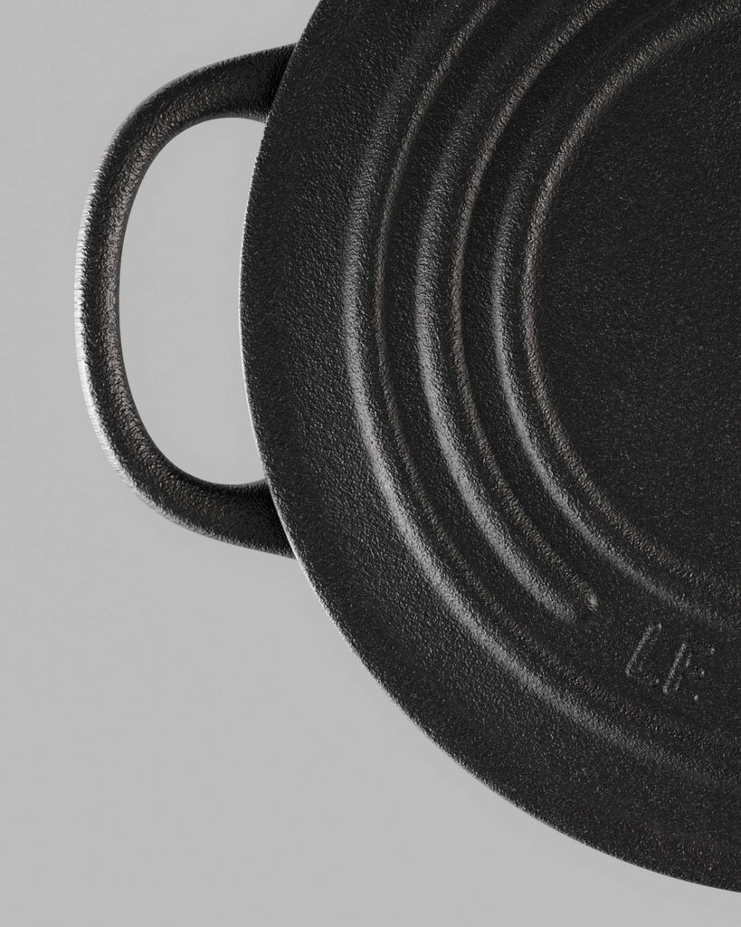 Treated Sand Cast Iron Metal PBR Texture - Example Scene Visualization | Superellipse